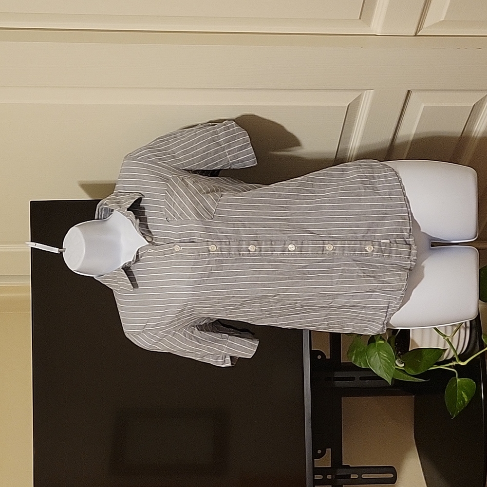 Adorable Grey and White Pinstripe button up top